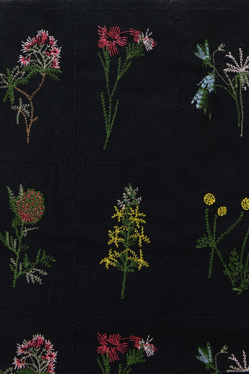 Floral Embroidered Bag